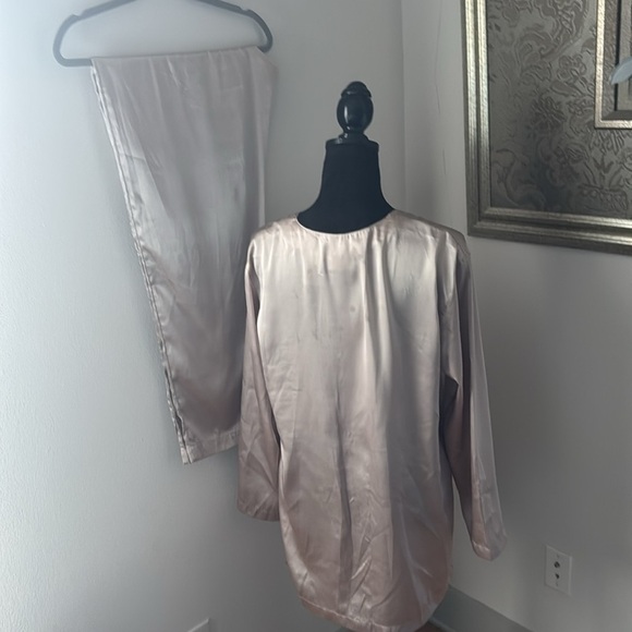 Jaclyn Smiths champagne two‎ piece satin vintage pajama set Sz Large - Picture 3 of 5